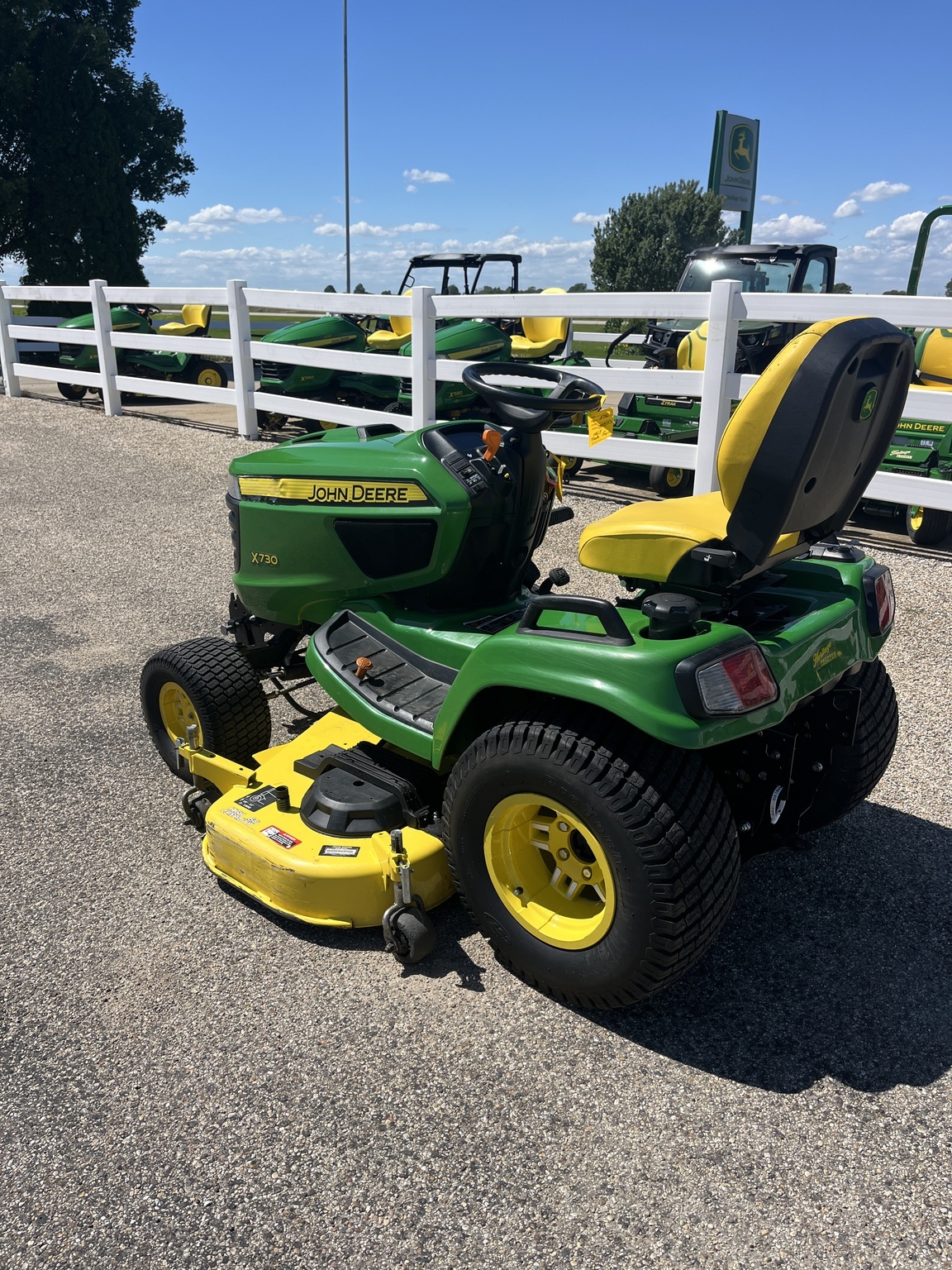 2019 John Deere X730 Lawn Mower