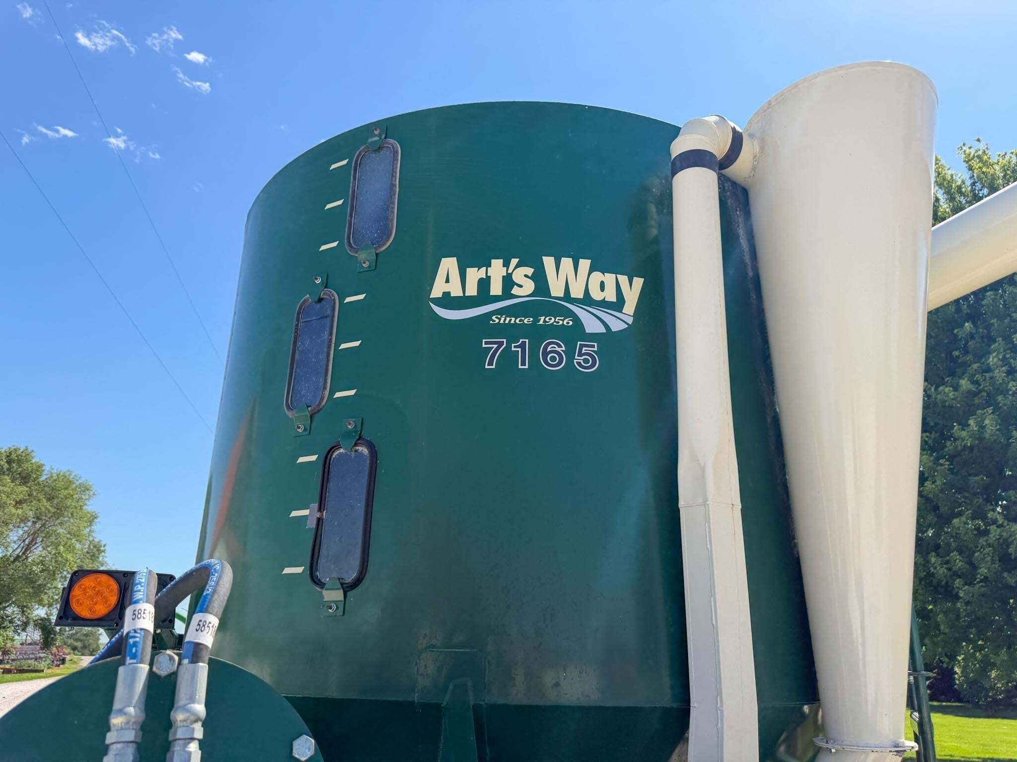 2018 Art's Way 7165 Grinders and Mixer