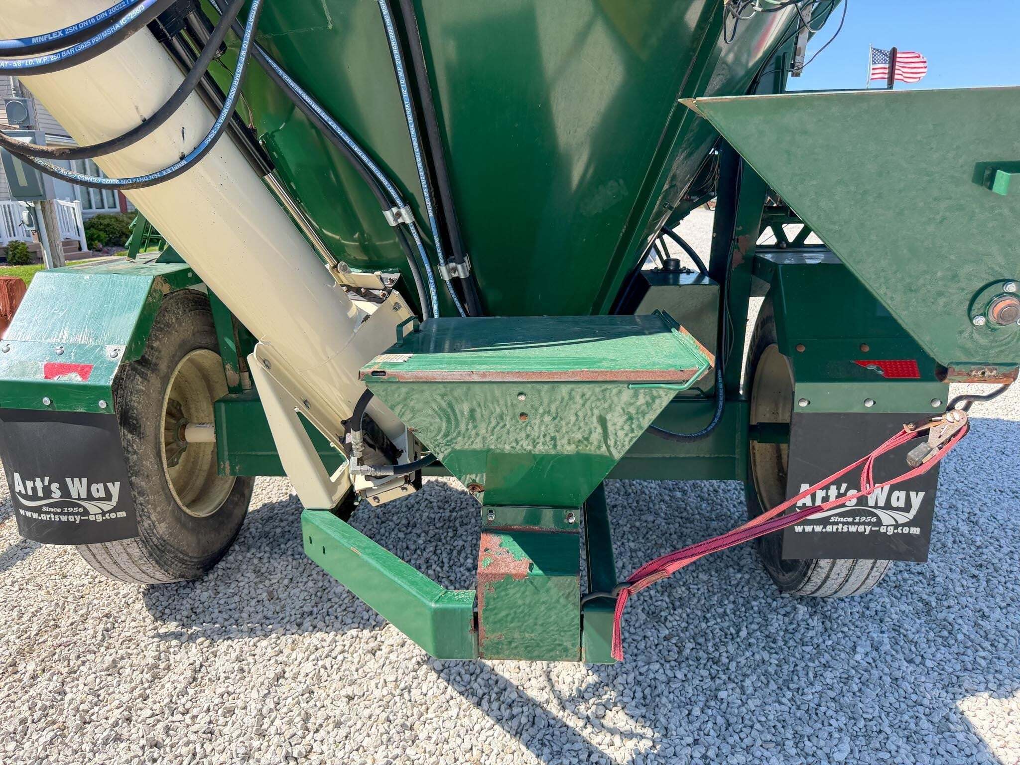 2018 Art's Way 7165 Grinders and Mixer