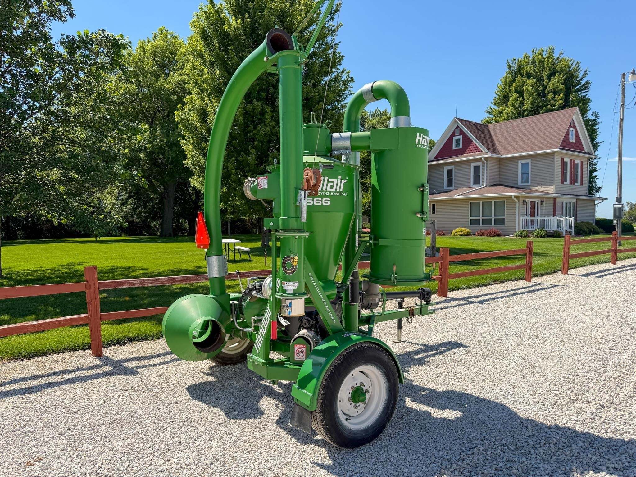 2021 Handlair 566 Grain Vac