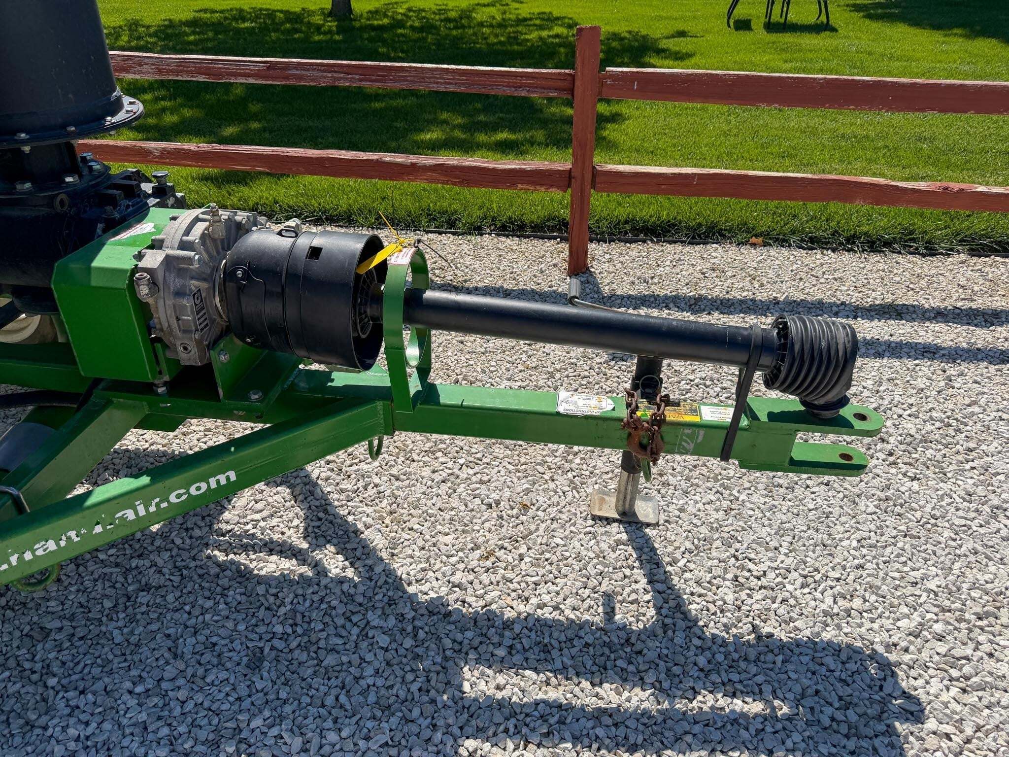 2021 Handlair 566 Grain Vac