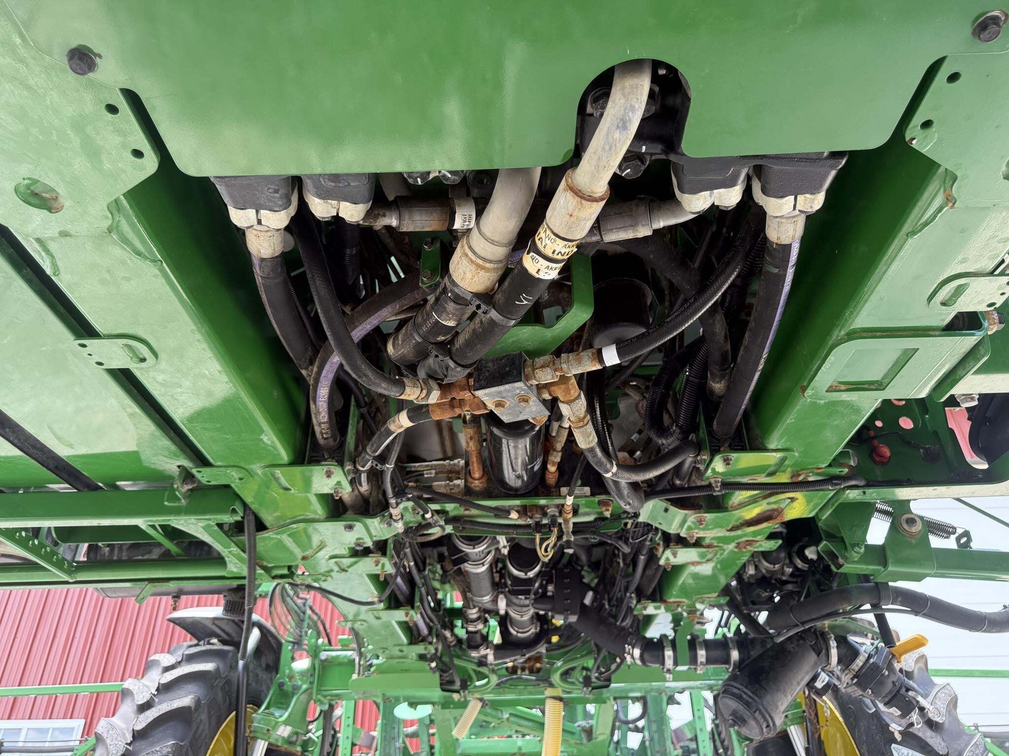 2022 John Deere 412R Self-Propelled Sprayer
