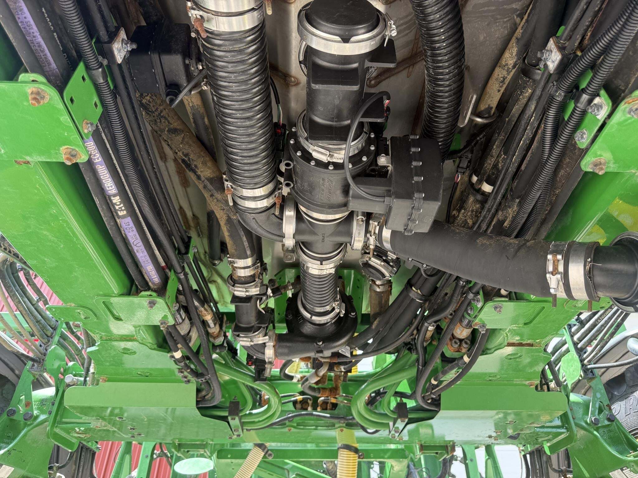 2022 John Deere 412R Self-Propelled Sprayer