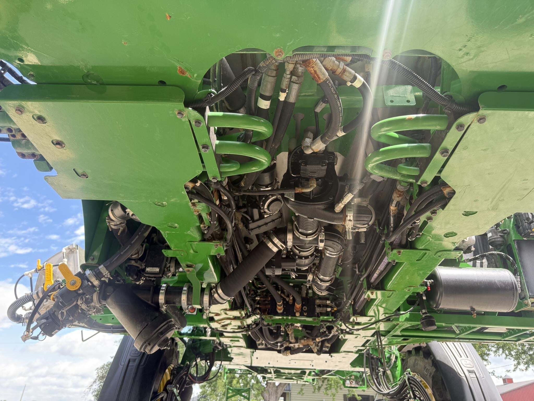 2022 John Deere 412R Self-Propelled Sprayer