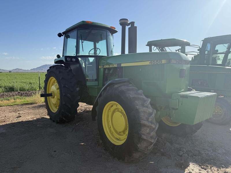 ソライア1993 Used John Deere 4555 Tractors for Sale - 9 Listings | Machinery Pete