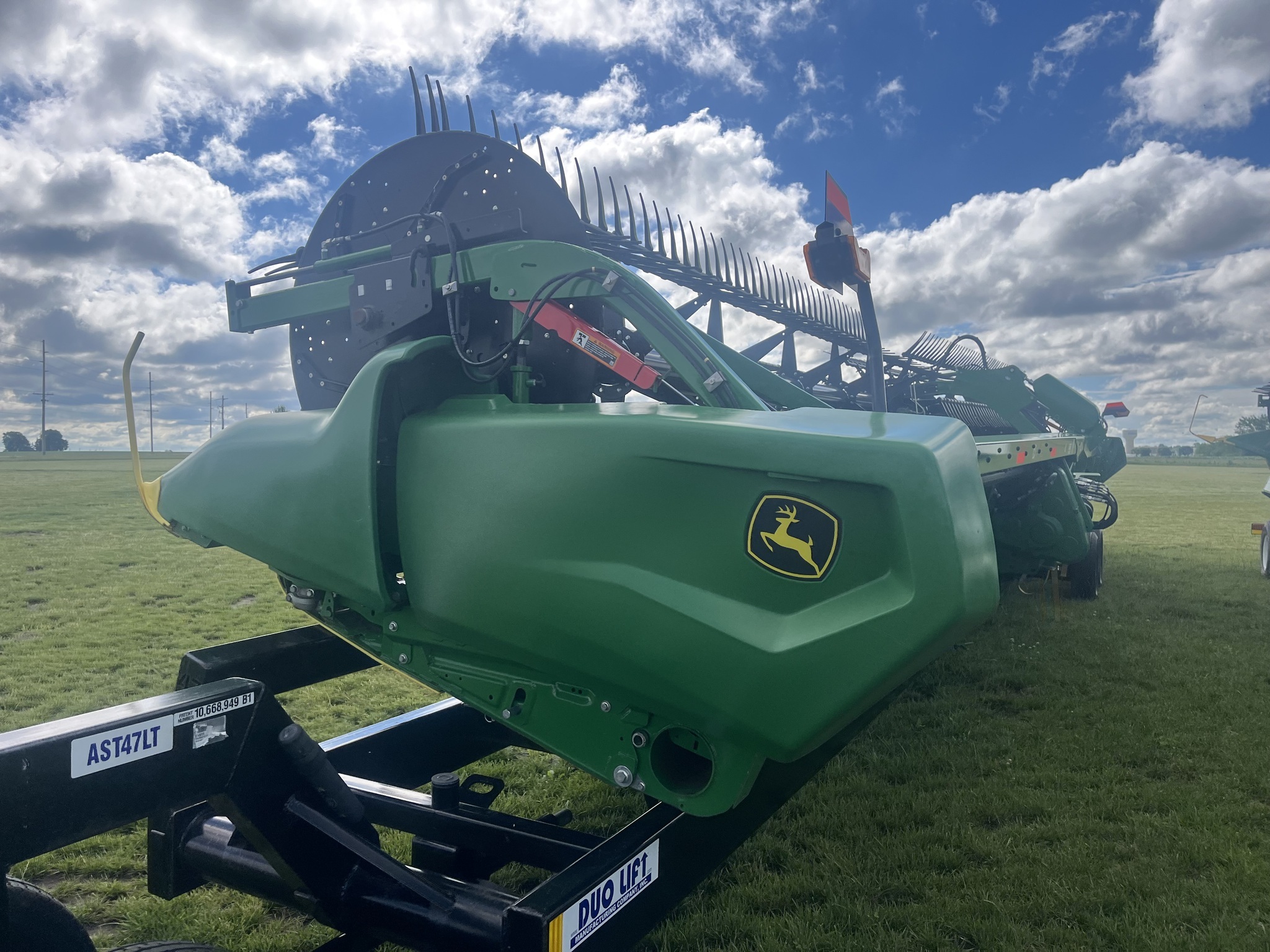 2022 John Deere RD45F Platform
