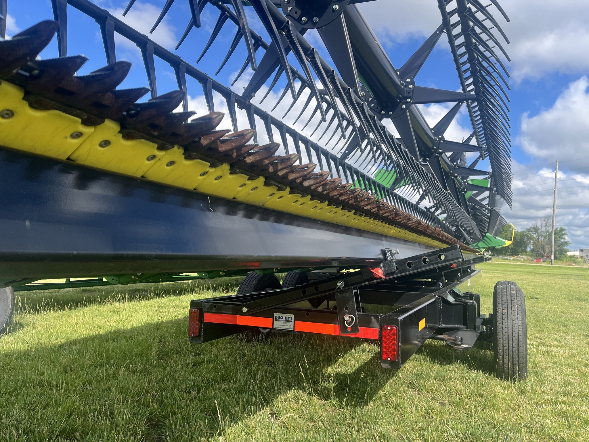2022 John Deere RD45F Platform
