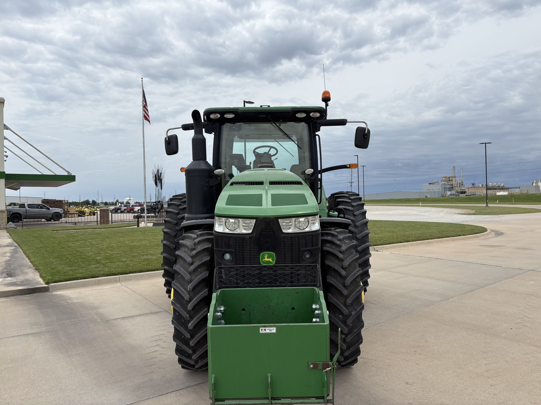 2014 John Deere 8270R Tractor