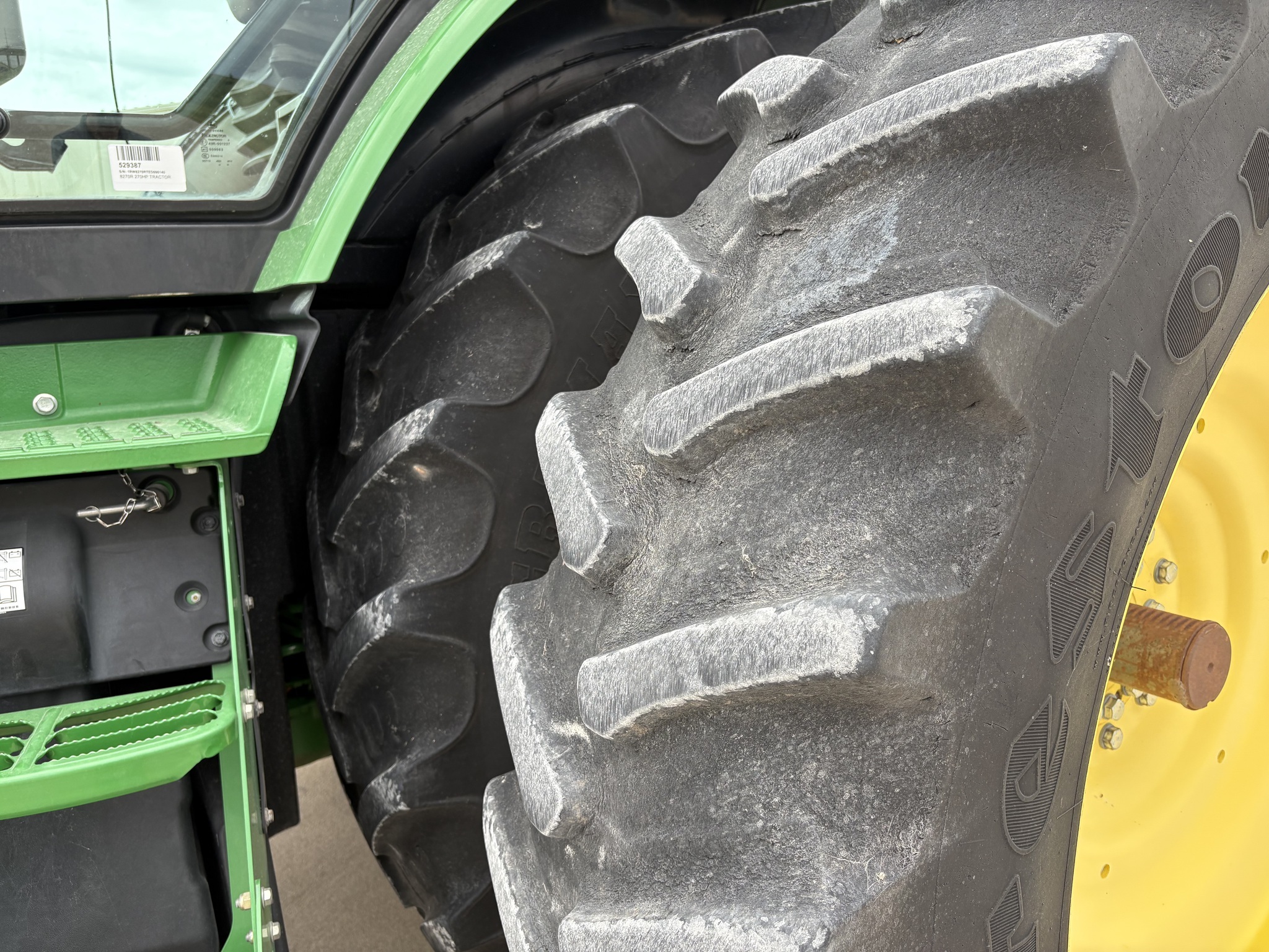 2014 John Deere 8270R Tractor