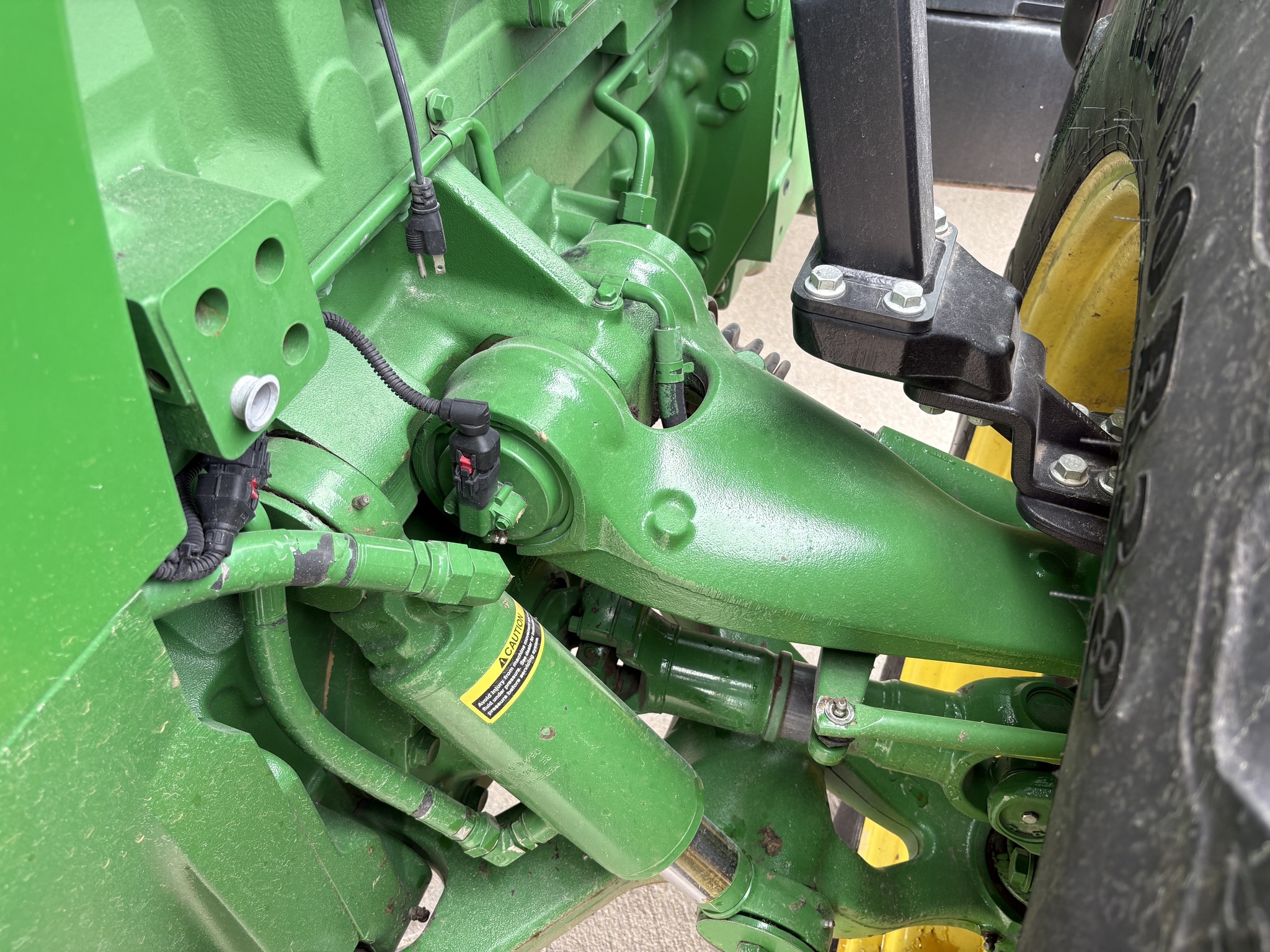 2014 John Deere 8270R Tractor