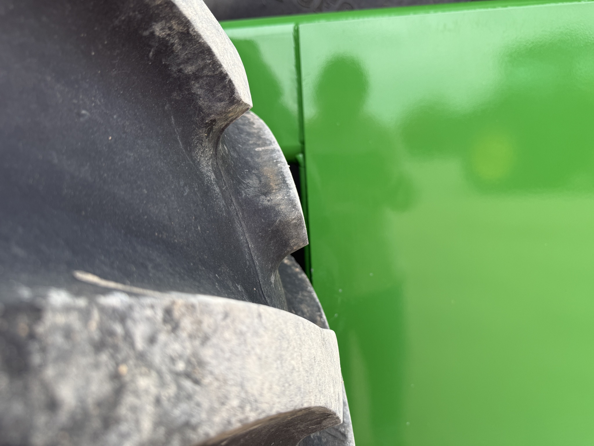 2023 J&M 1151-22D Grain Cart