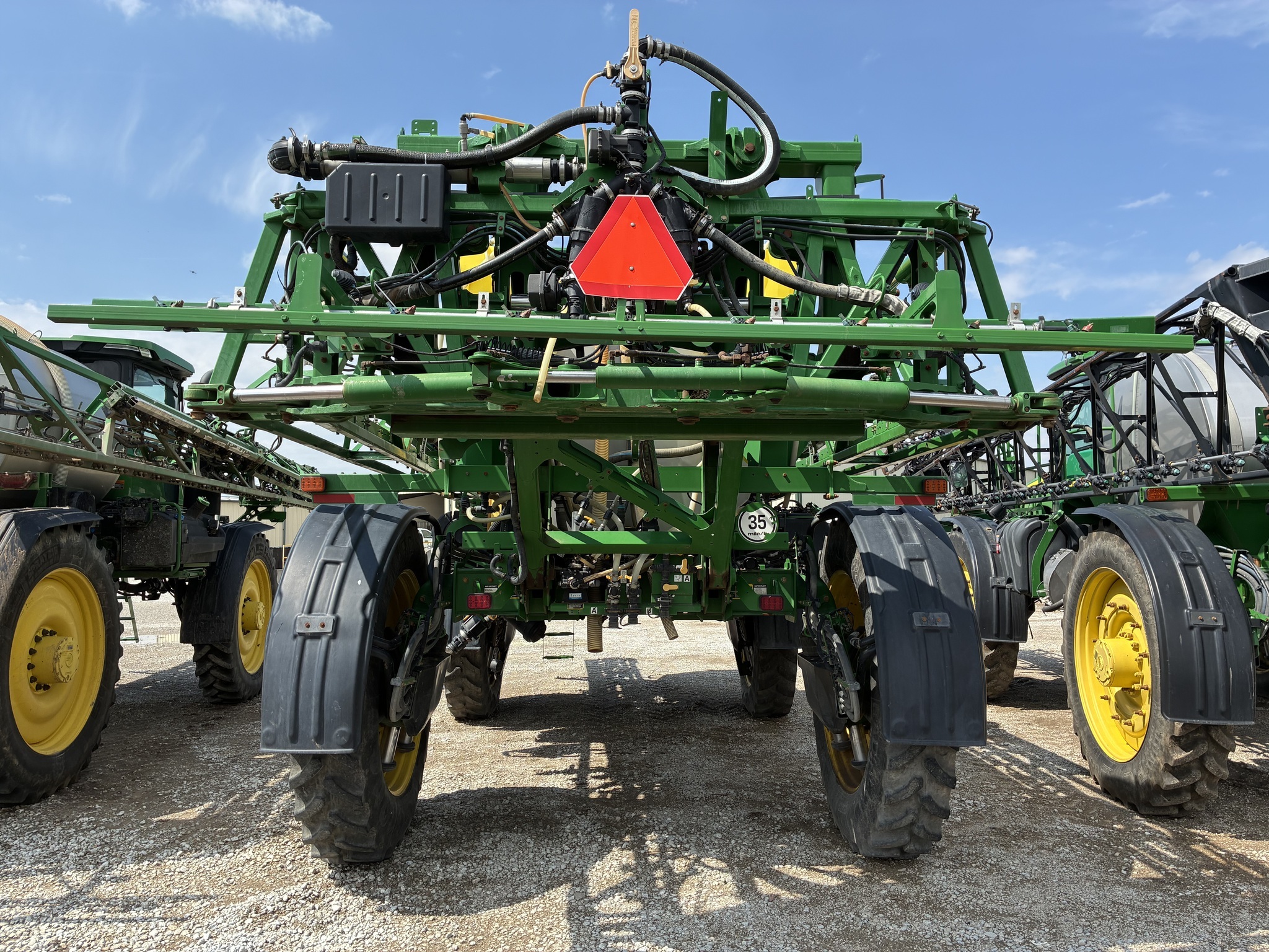 2017 John Deere R4045 Self-Propelled Sprayer