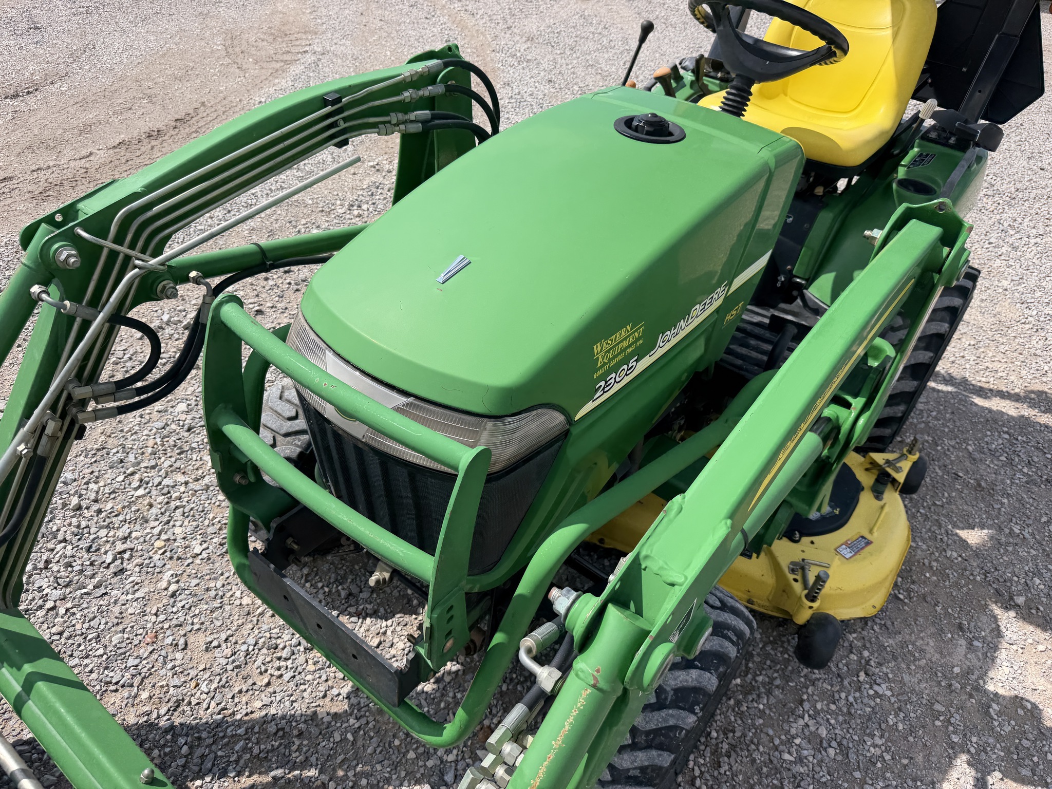2007 John Deere 2305 Tractor