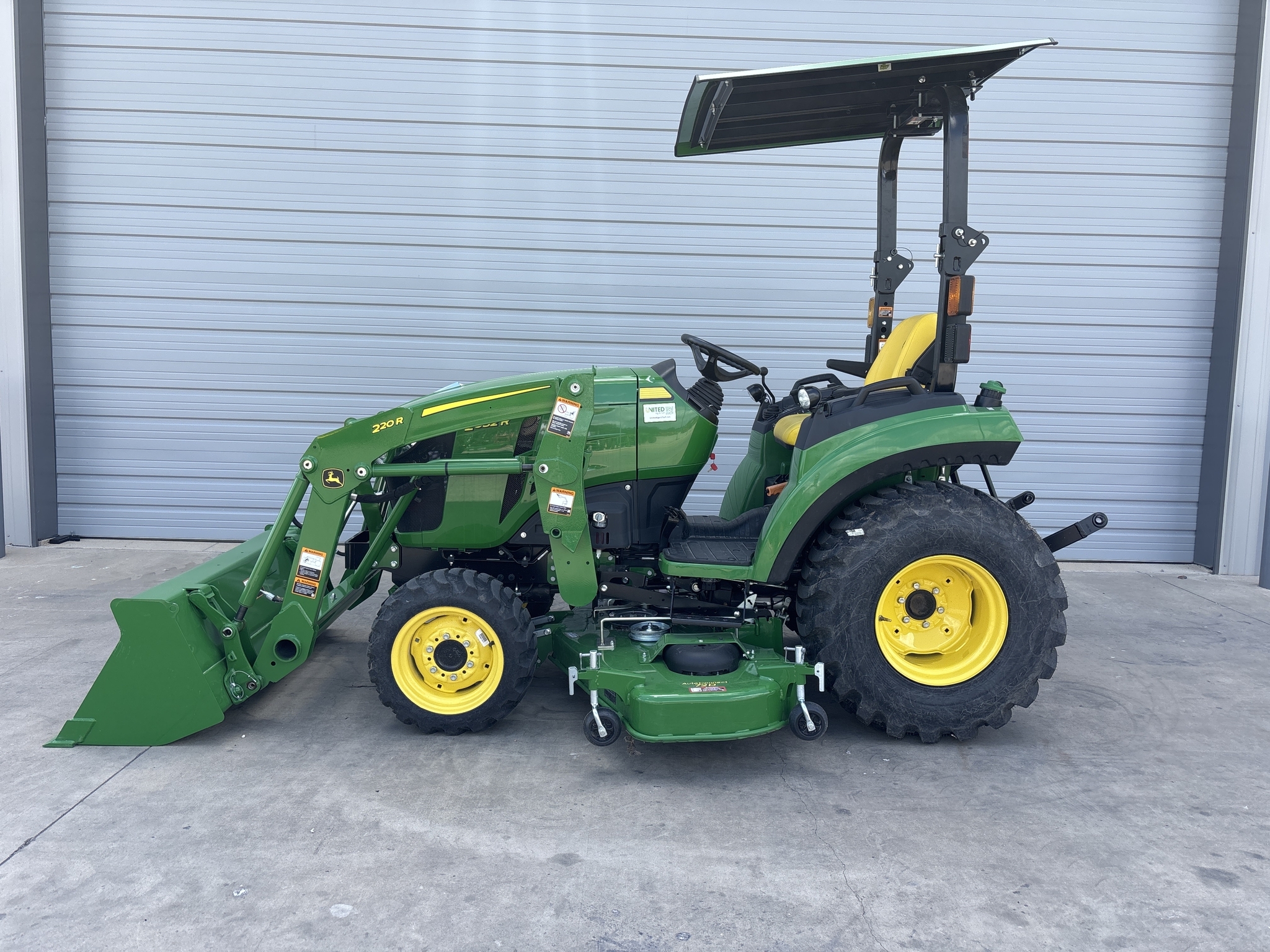 2025 John Deere 2032R Tractor