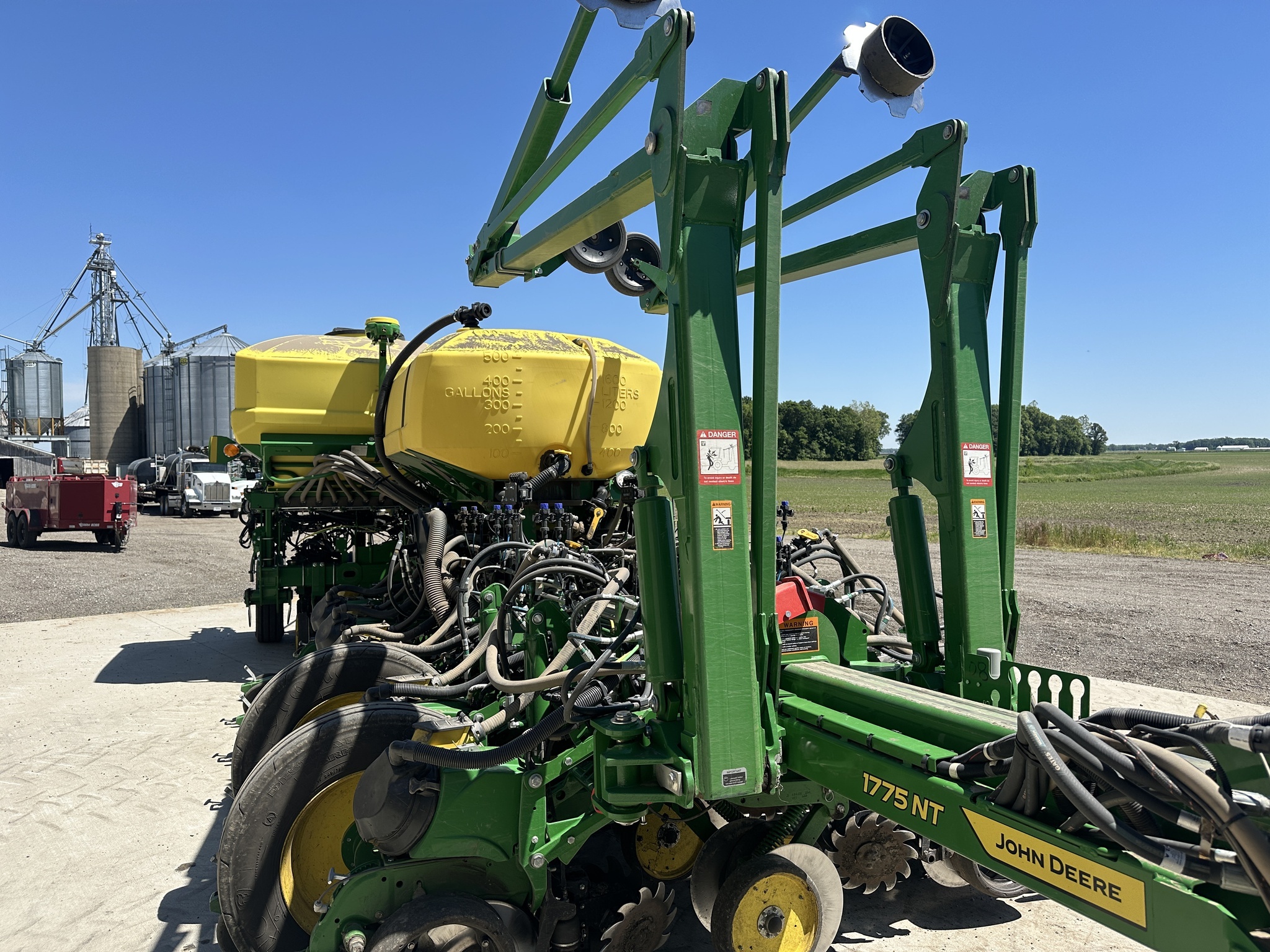 2022 John Deere 1775NT Planter