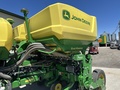 2022 John Deere 1775NT Planter