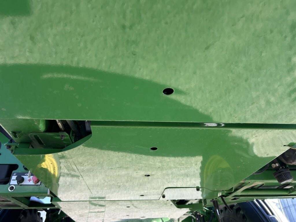 2022 John Deere 412R Self-Propelled Sprayer