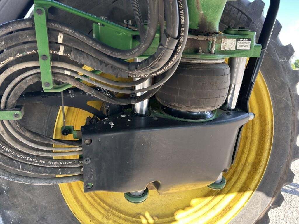 2022 John Deere 412R Self-Propelled Sprayer