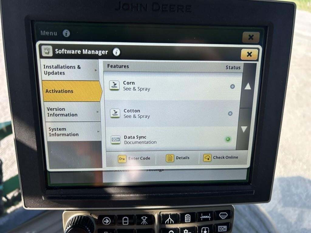 2022 John Deere 412R Self-Propelled Sprayer