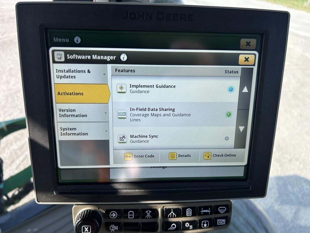 2022 John Deere 412R Self-Propelled Sprayer