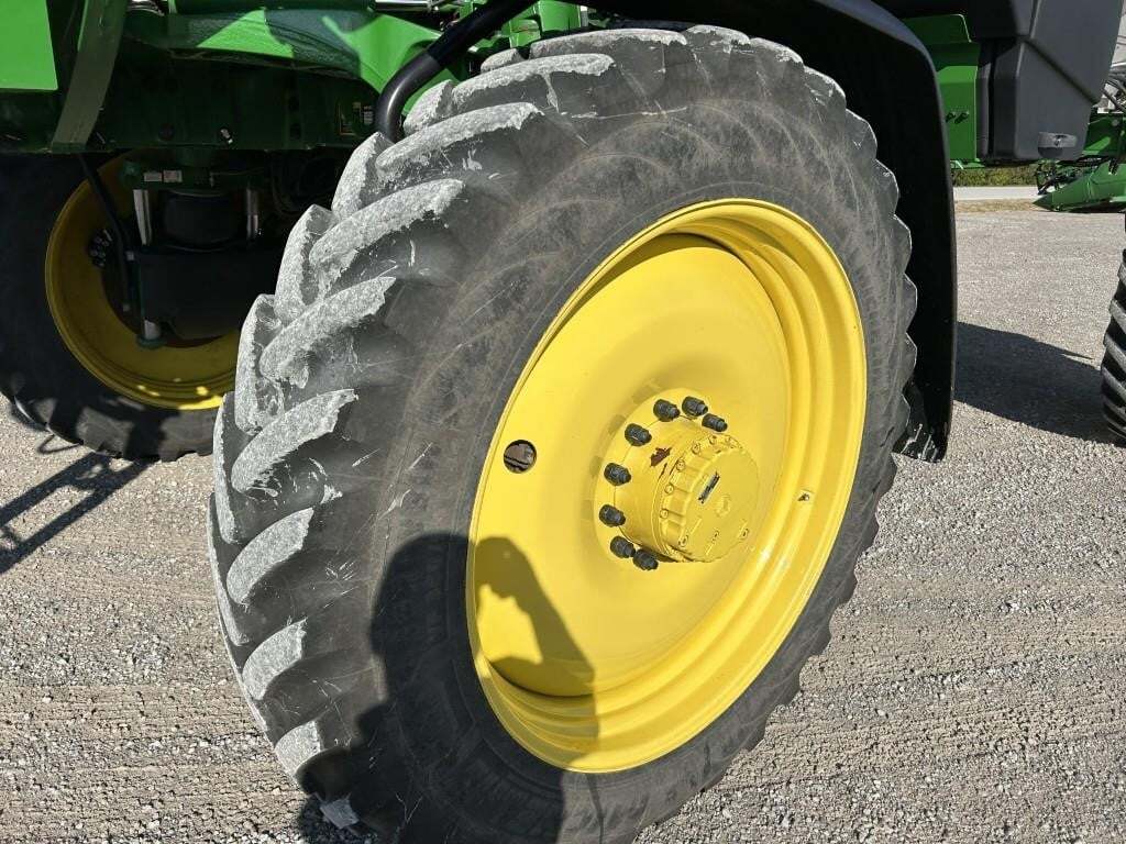2022 John Deere 412R Self-Propelled Sprayer