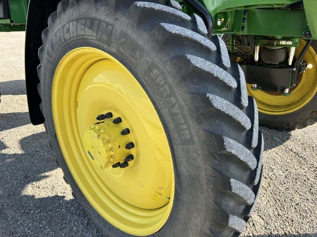 2022 John Deere 412R Self-Propelled Sprayer
