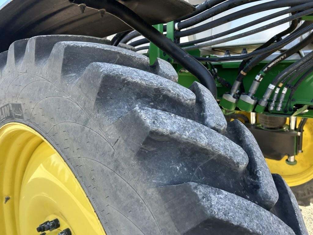 2022 John Deere 412R Self-Propelled Sprayer
