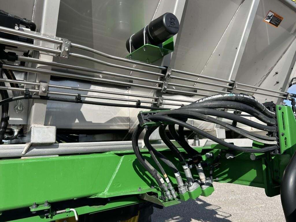 2022 John Deere 412R Self-Propelled Sprayer