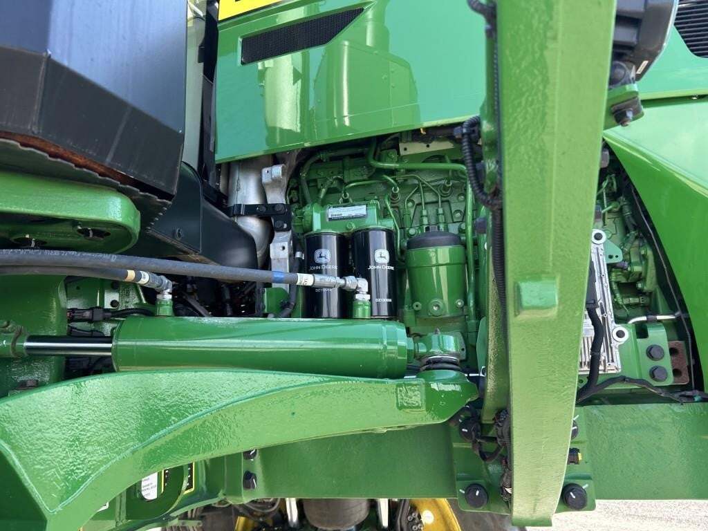 2022 John Deere 412R Self-Propelled Sprayer