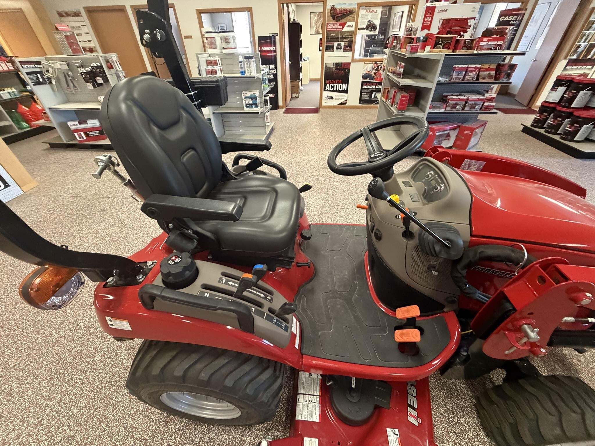 2025 Case IH FARMALL 25SC Tractor
