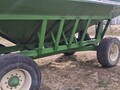  Brent 644 Gravity Wagon