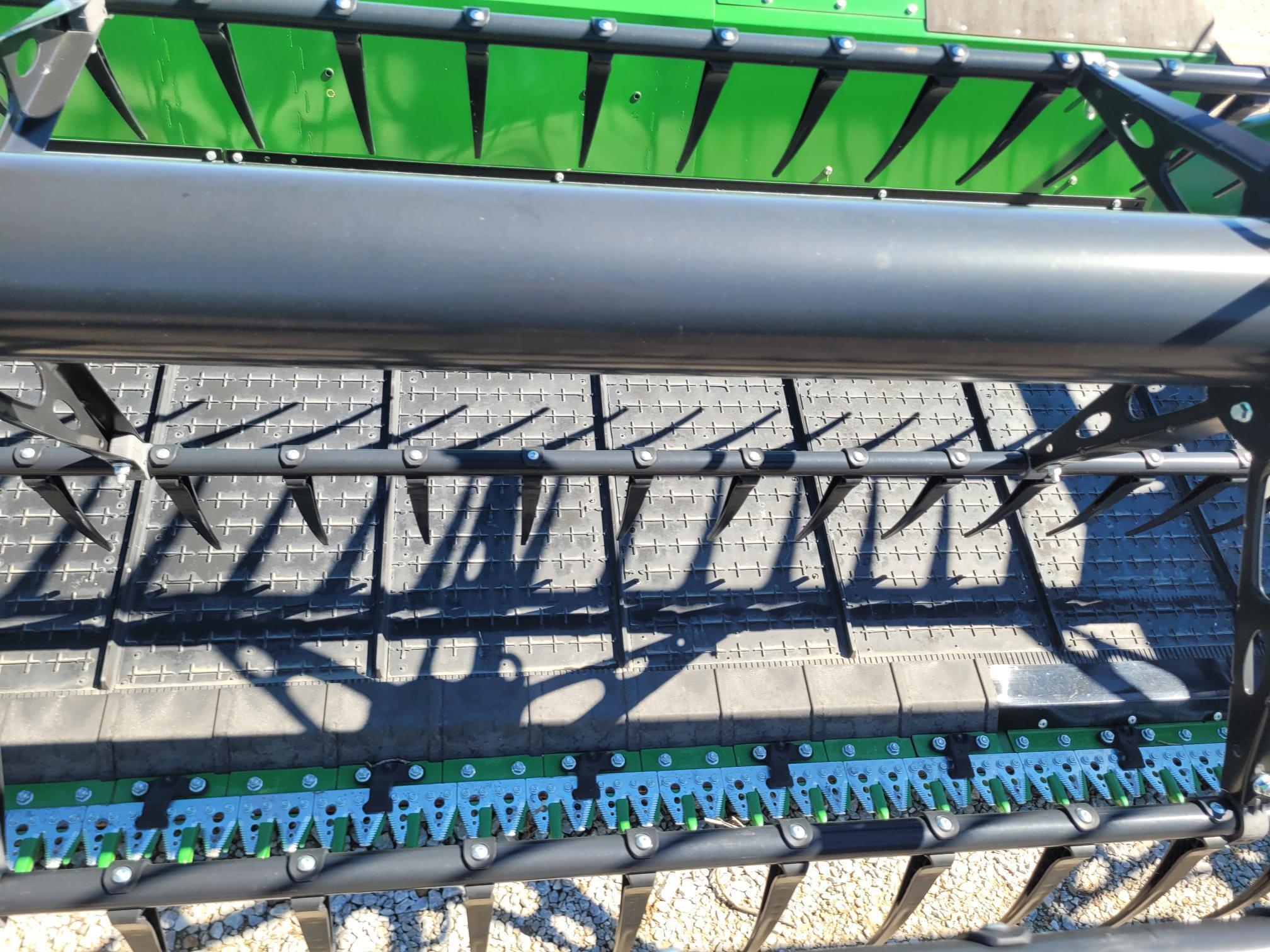 2023 John Deere HD45F Platform