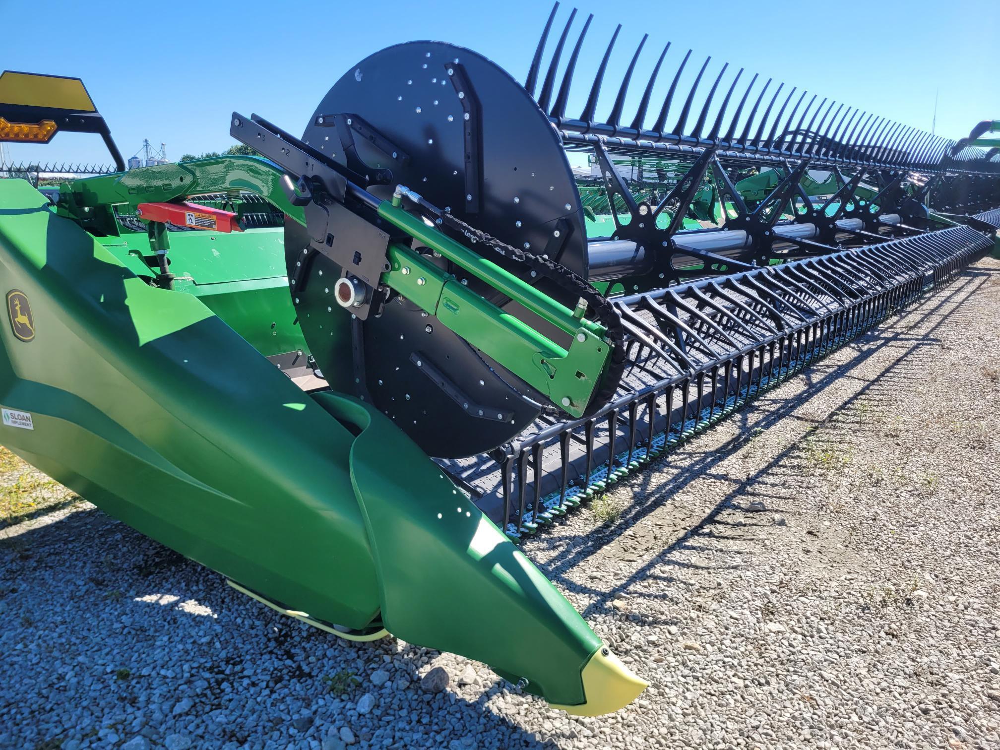 2023 John Deere HD45F Platform
