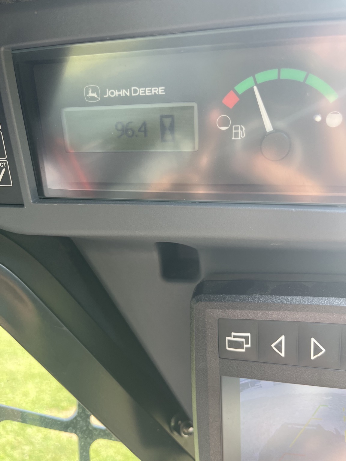 2025 Deere 325G Skid Steer