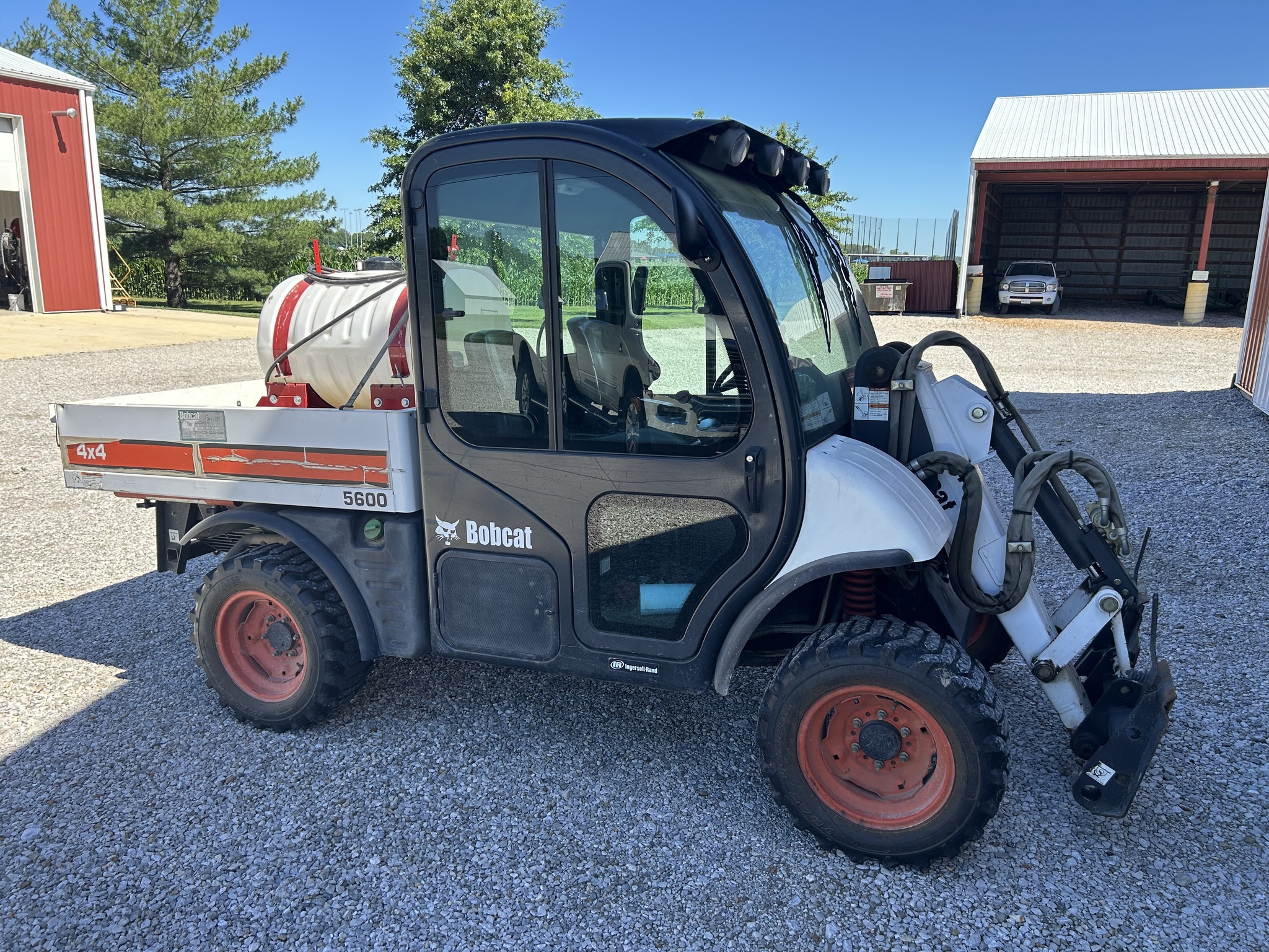 2008 Bobcat Toolcat 5600 ATVs and Utility Vehicle - $3,600