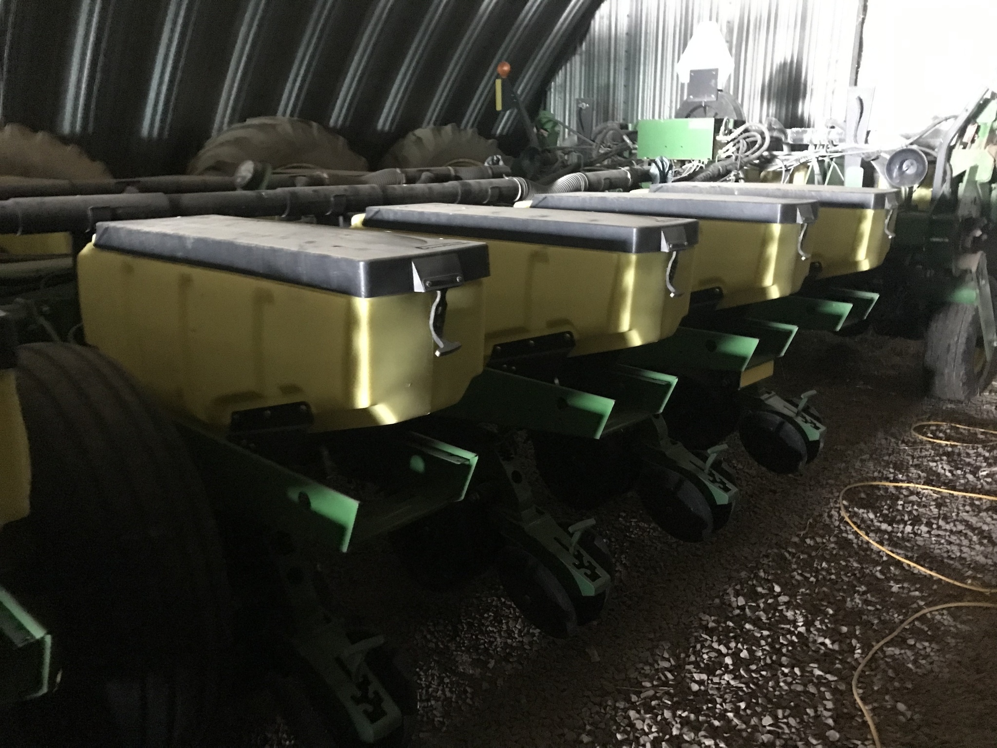 2005 John Deere 1770NT Planter