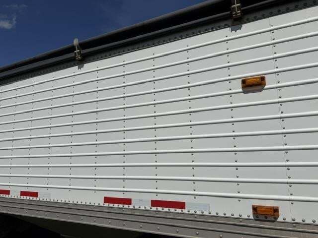 2013 Timpte Grain Trailer Grain Trailer