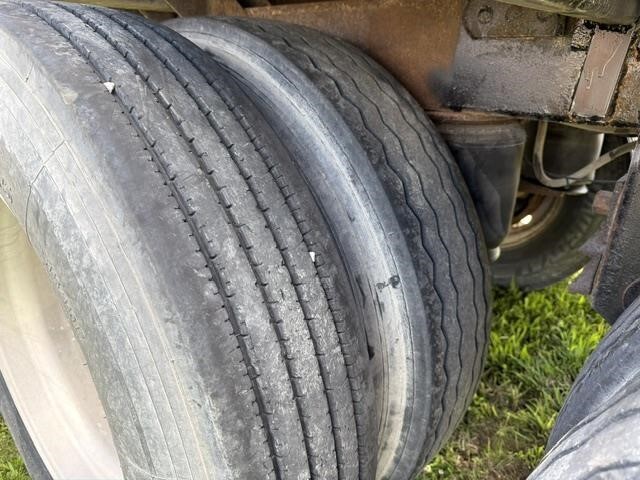 2013 Timpte Grain Trailer Grain Trailer