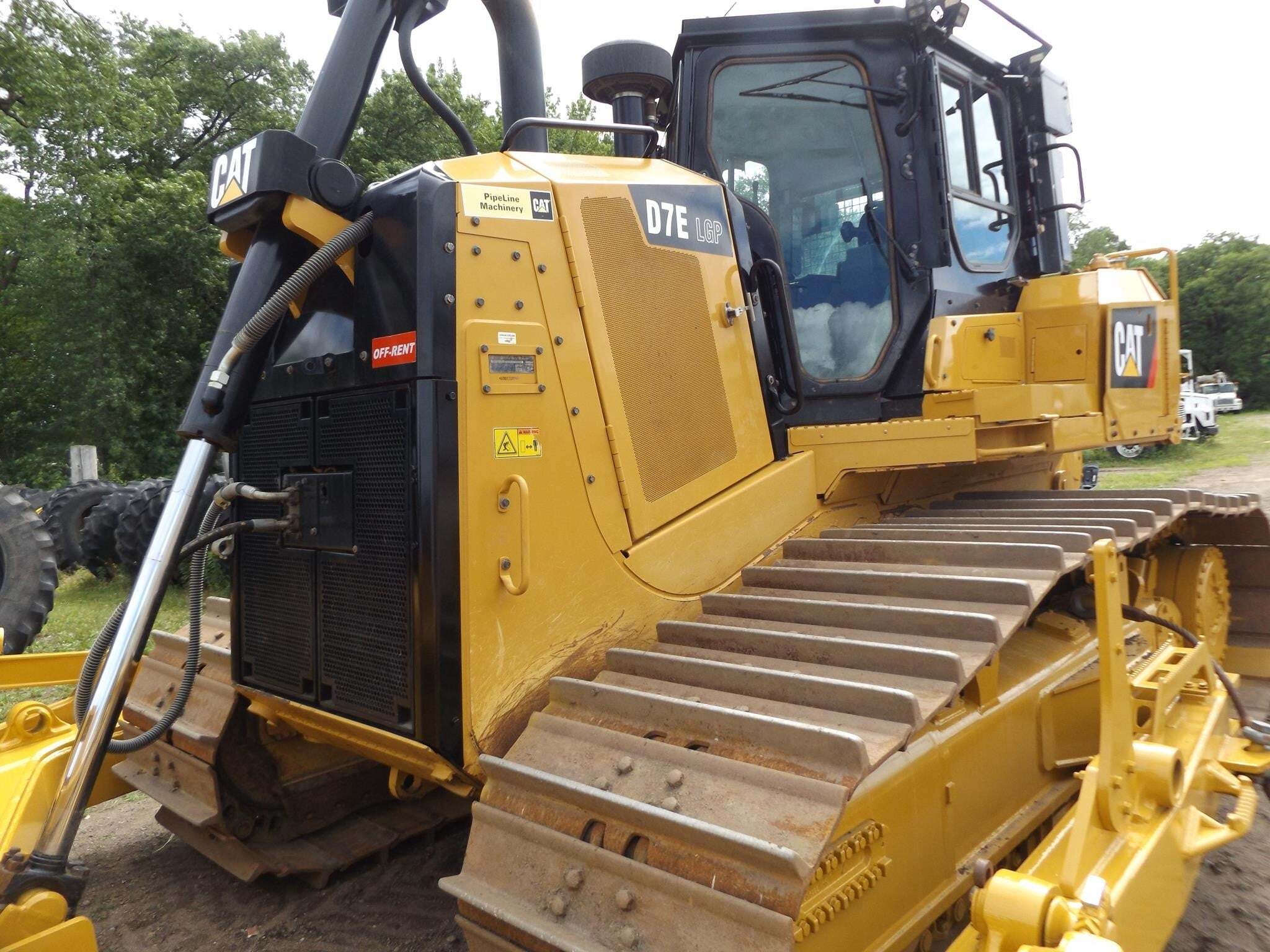 2017 Caterpillar D7E LGP Dozer