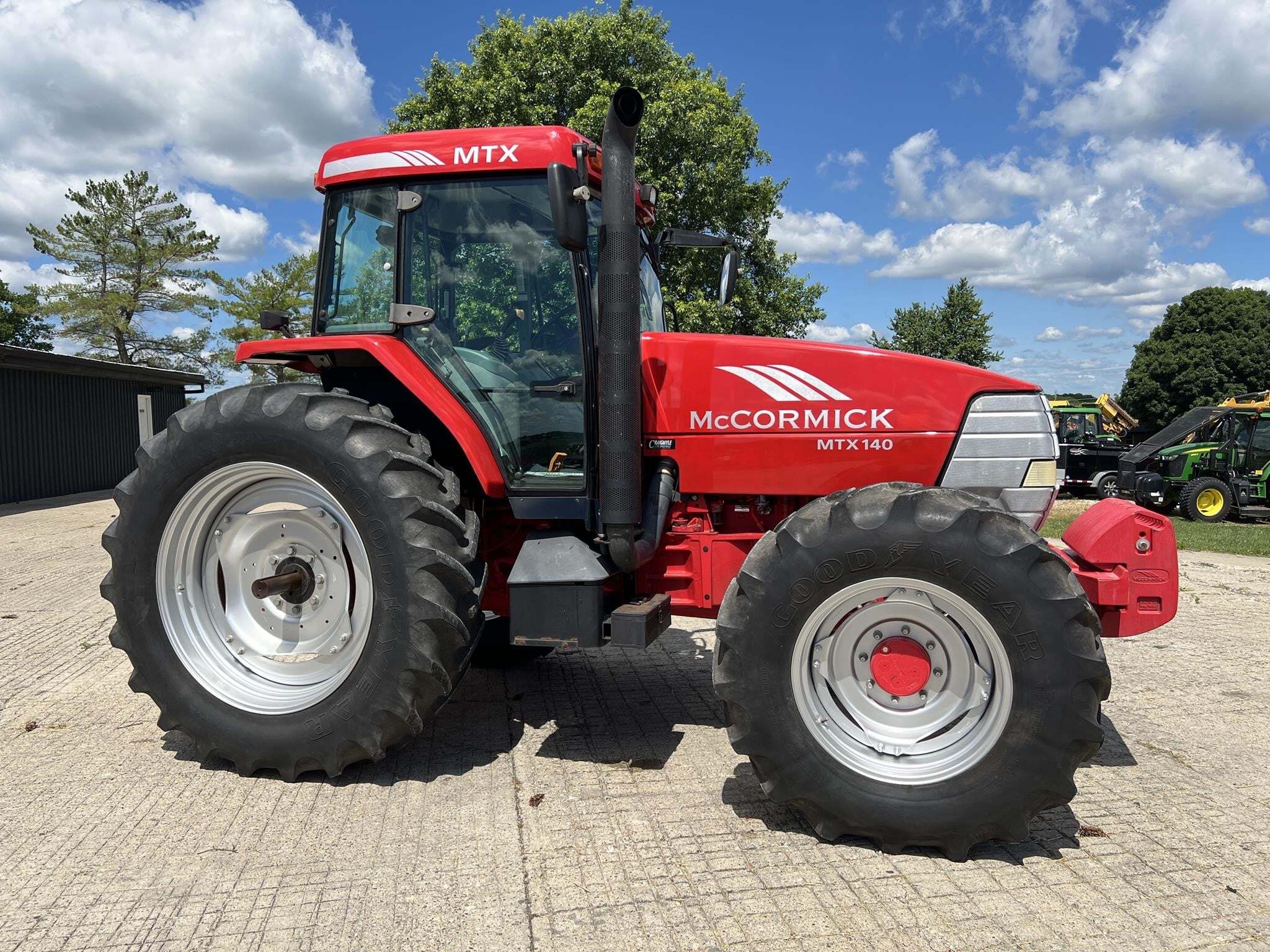 2002 McCormick MTX140 Tractor