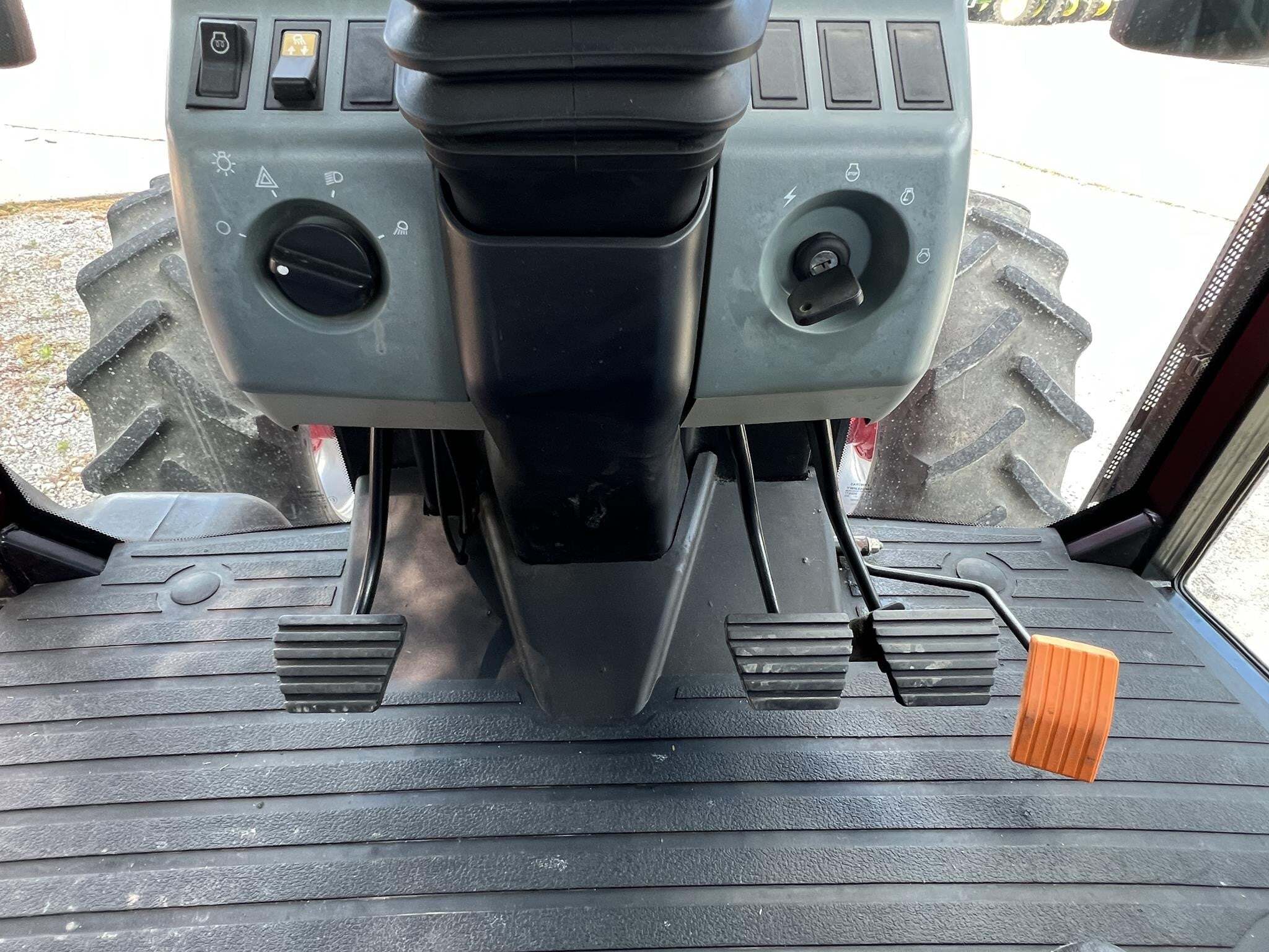 2002 McCormick MTX140 Tractor