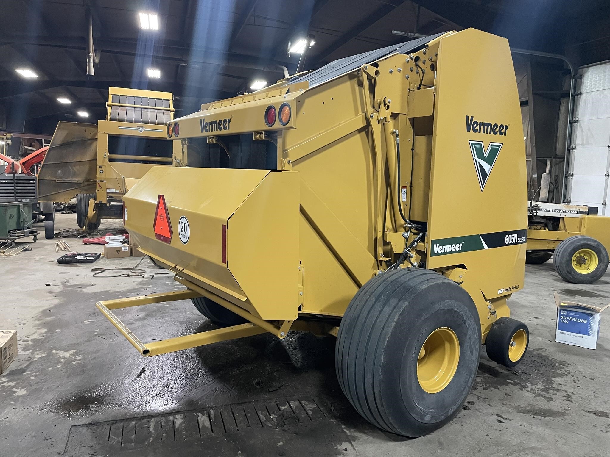 2022 Vermeer 605N Round Baler