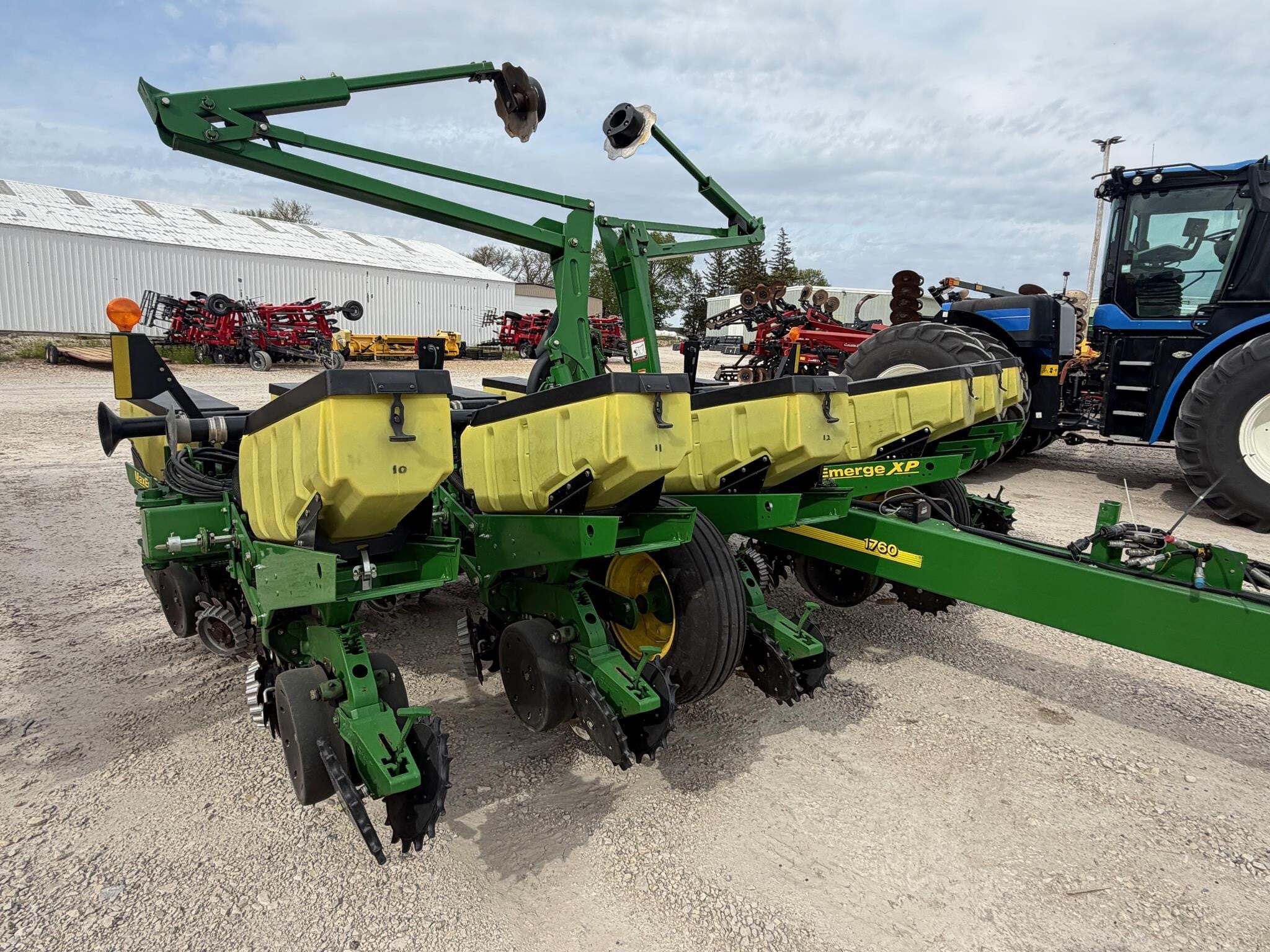 2005 John Deere 1760 Planter