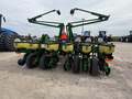 2005 John Deere 1760 Planter