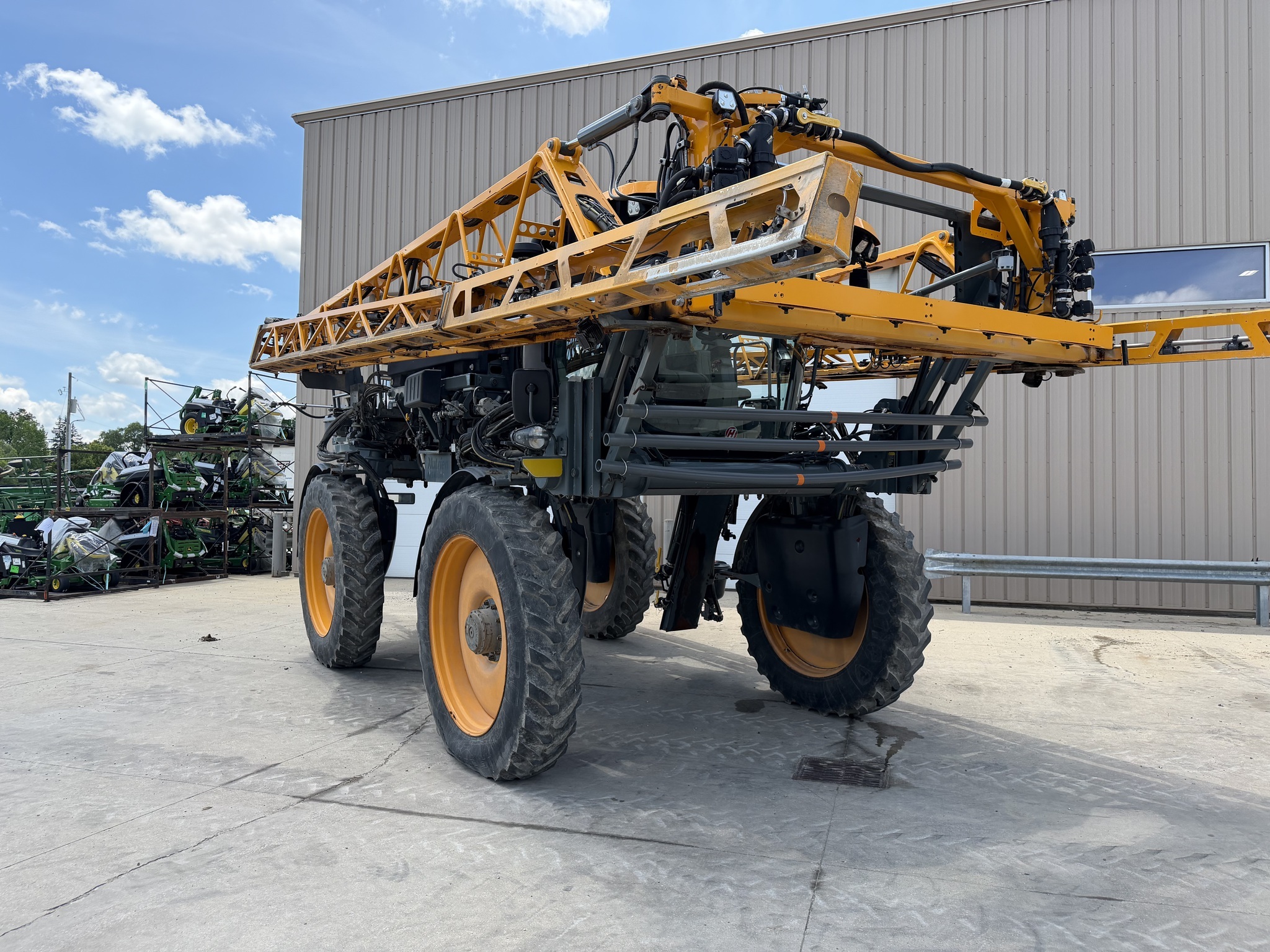 2023 Hagie STS12 Self-Propelled Sprayer