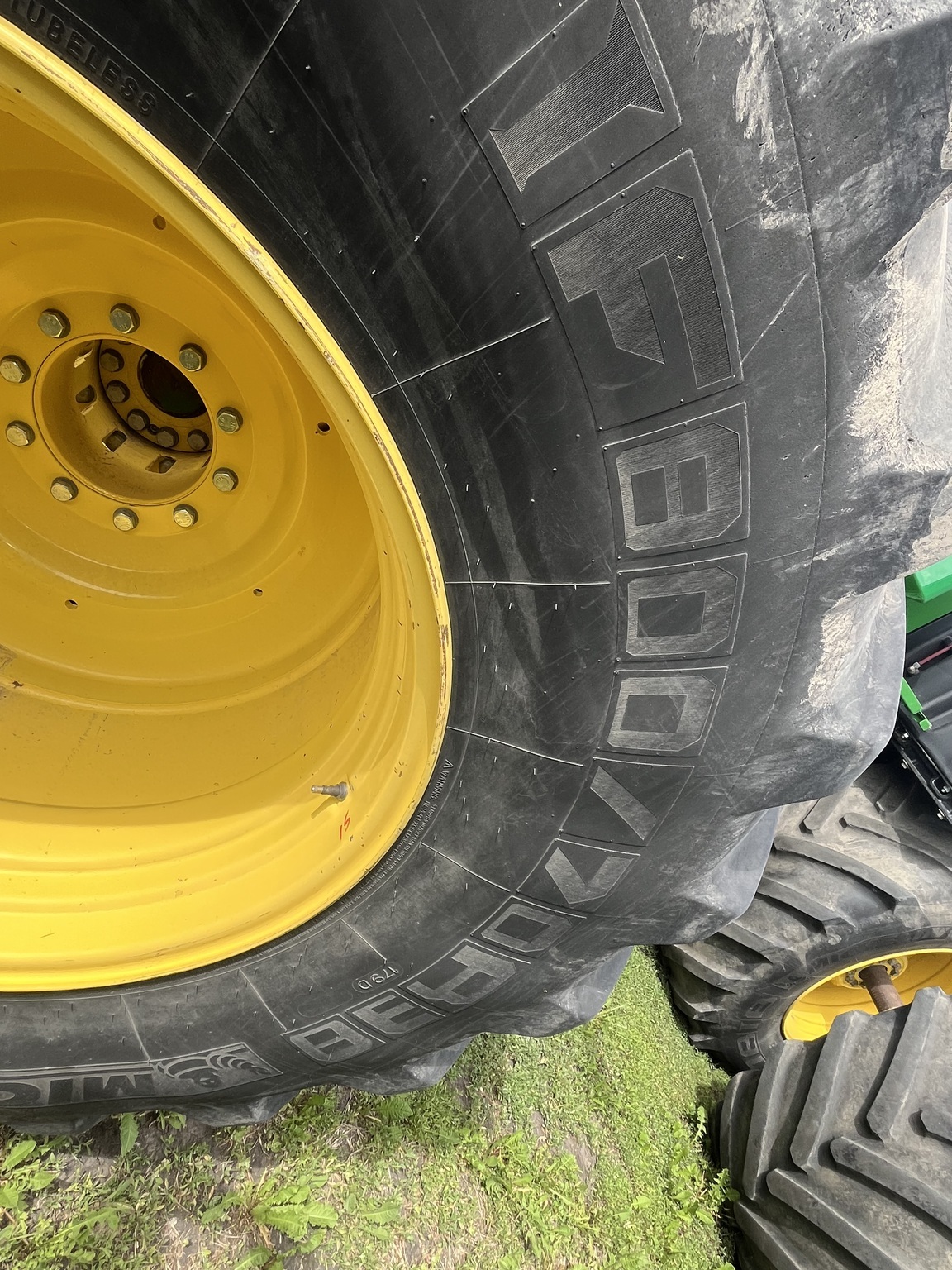 2018 John Deere 9620R Tractor