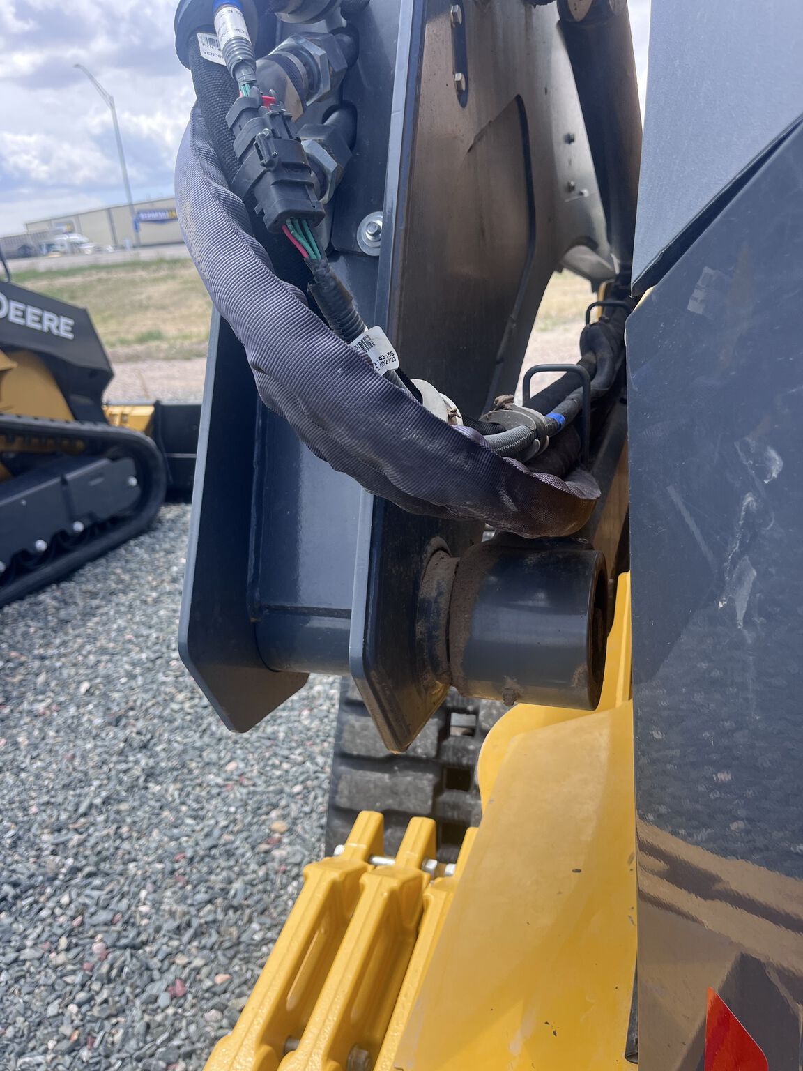 2024 Deere 333G Skid Steer