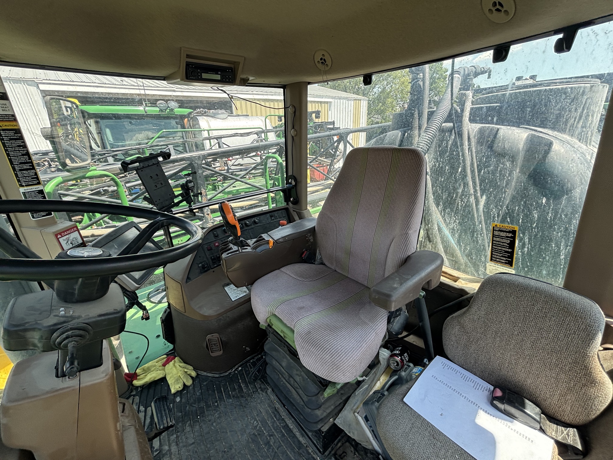 2009 John Deere 4730 Self-Propelled Sprayer