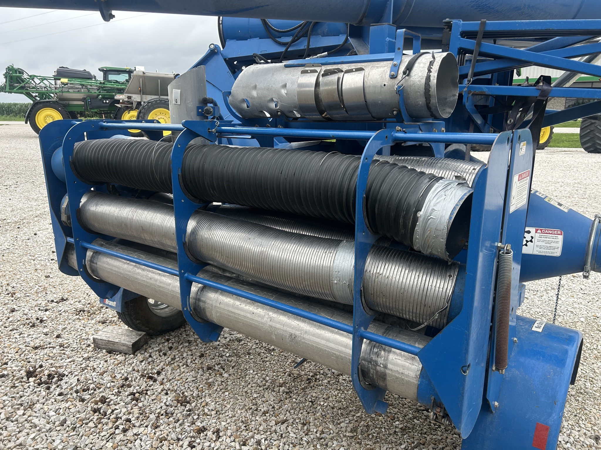 2017 Brandt 7500HP Grain Vac