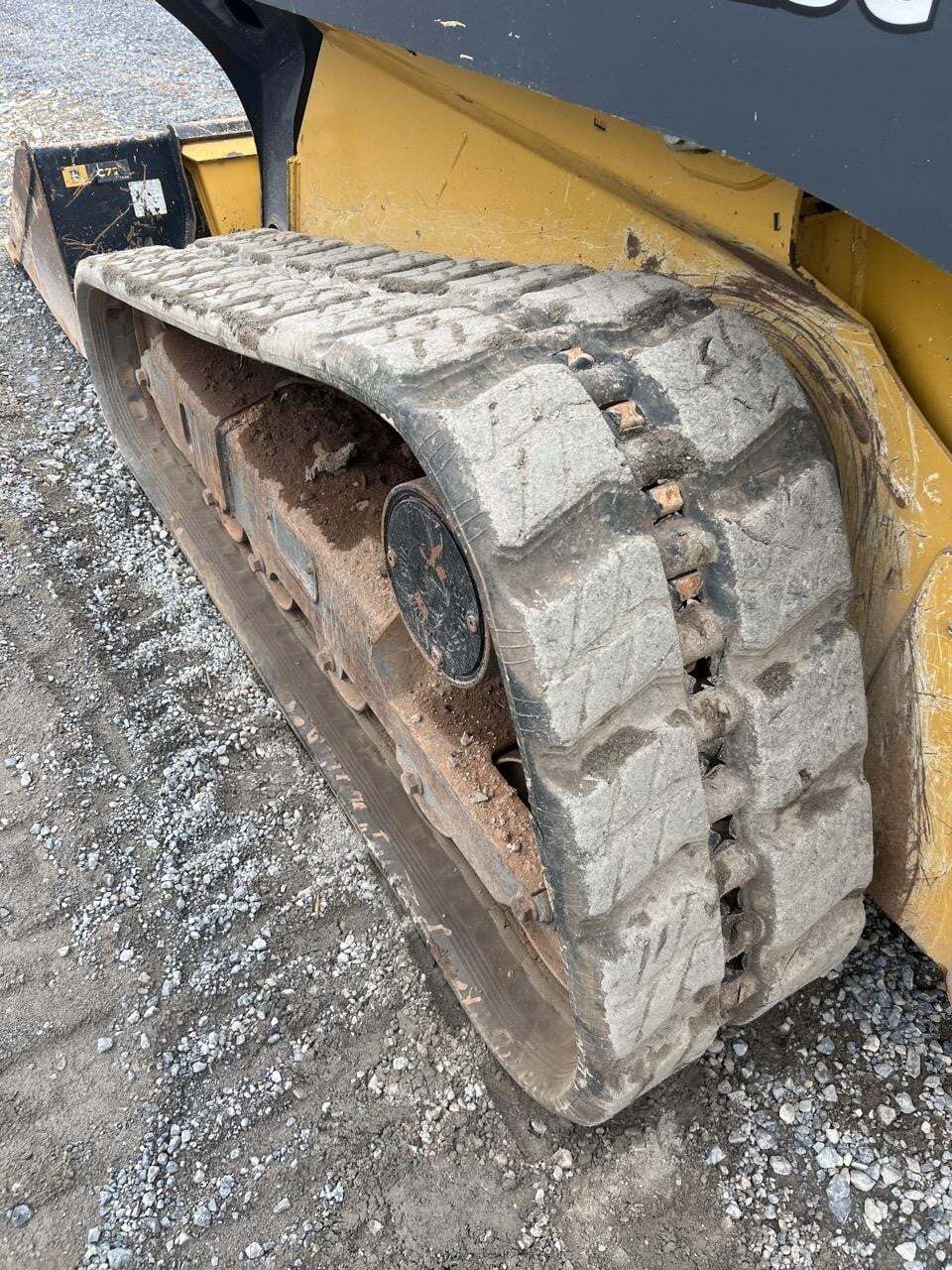 2022 Deere 325G Skid Steer
